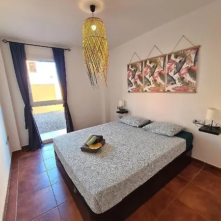 Apartament Casa Zalla 110m2, 200m2 Garden, Pool, 1gb Wi-fi, Private Parking *