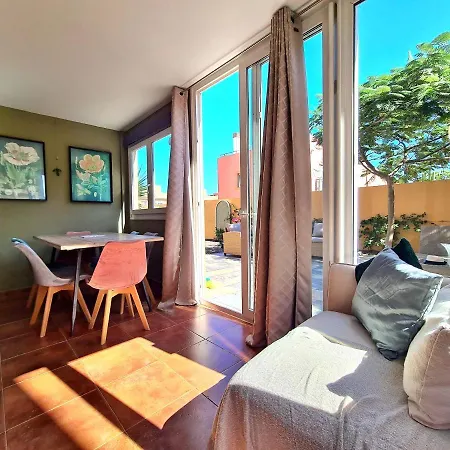 Casa Zalla 110m2, 200m2 Garden, Pool, 1gb Wi-fi, Private Parking Apartment *
